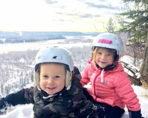 Read more about the article Nordic skiing Pembina trails with kids